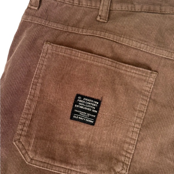 Men's Old Navy Carpenter Corduroy Pants.
Size 36 Regular. Excellent Condition - Picture 6 of 7